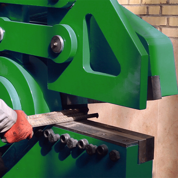 Hydraulic Alligator Shear